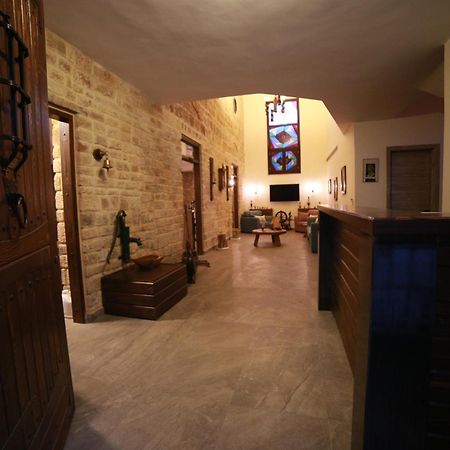 Asamina Boutique Hotel Тир Экстерьер фото
