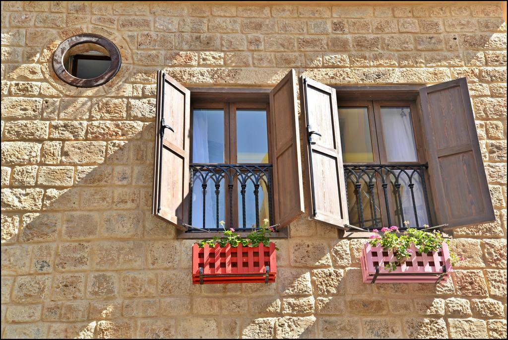 Asamina Boutique Hotel Тир Экстерьер фото