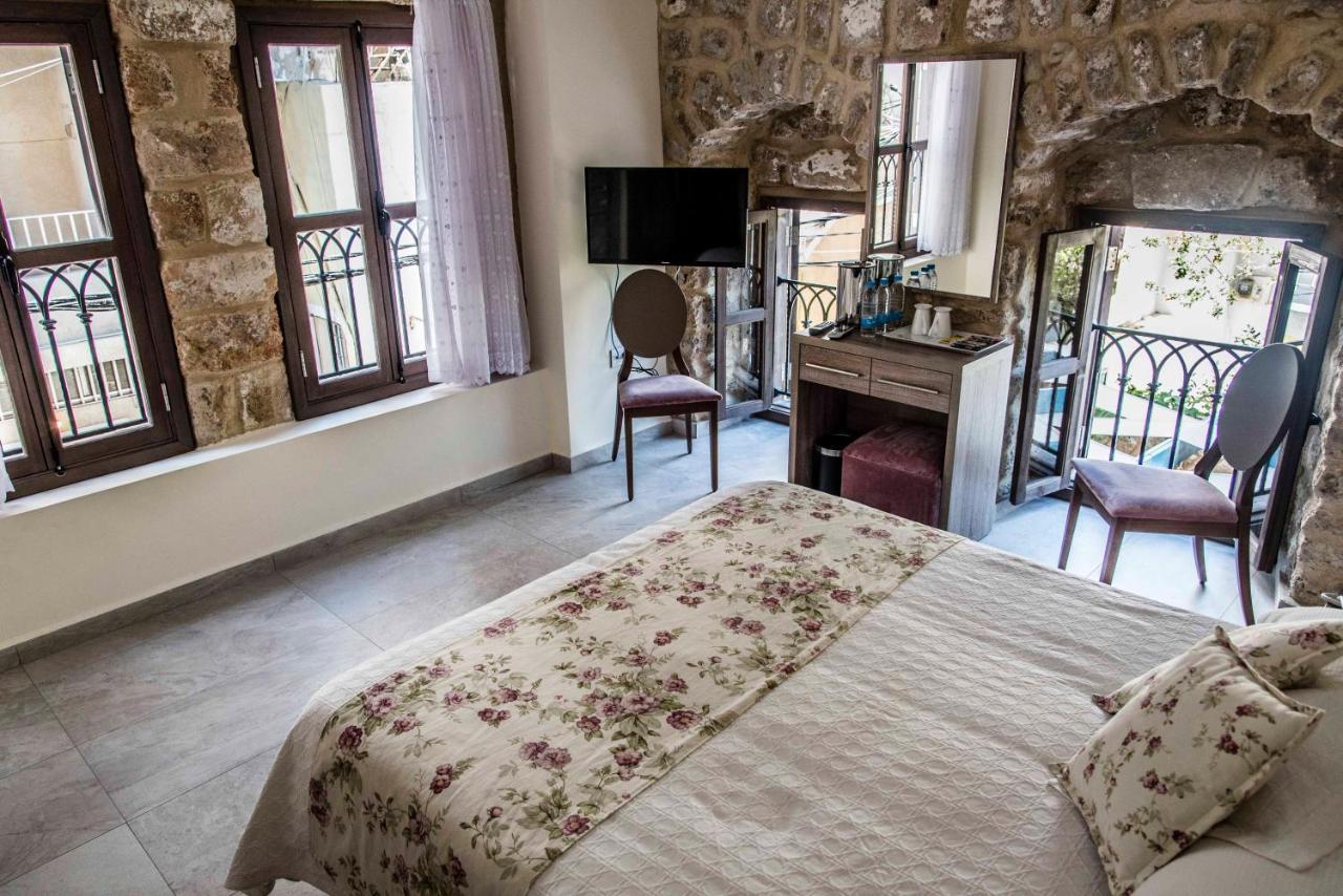 Asamina Boutique Hotel Тир Экстерьер фото